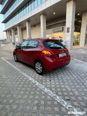 פיג'ו 208