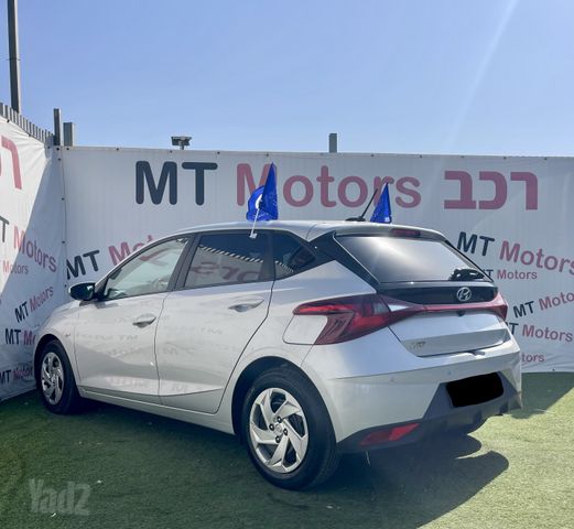 יונדאי i20