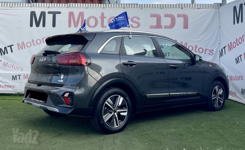 קיה נירו