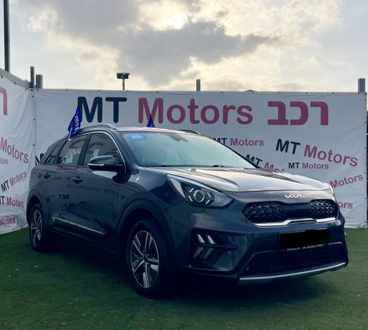 קיה נירו