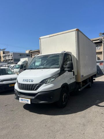 איווקו דיילי