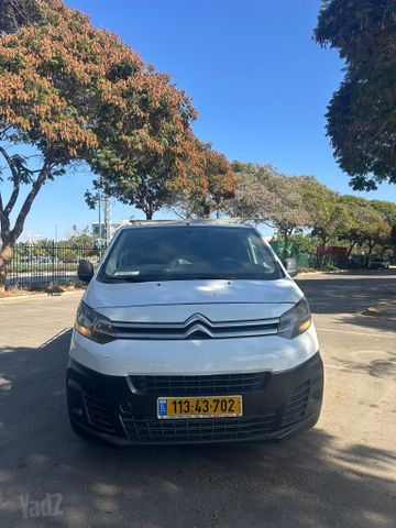 מודעת רכב סיטרואן ג'אמפי