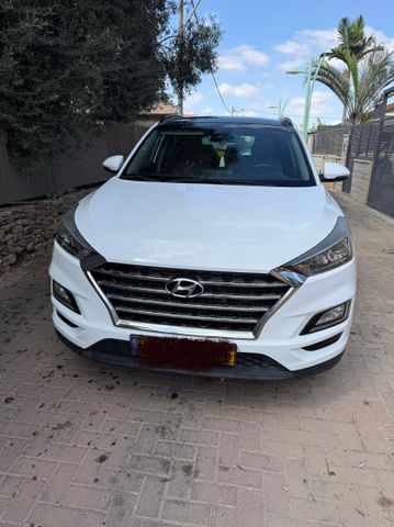 מודעת רכב יונדאי טוסון