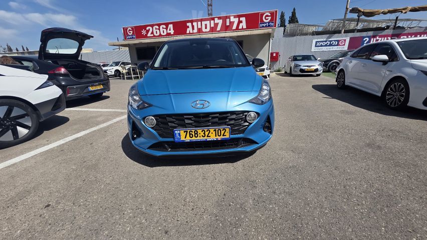יונדאי i10