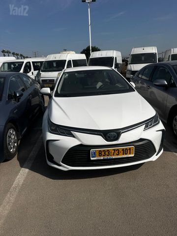 טויוטה קורולה