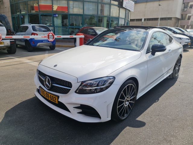 מודעת רכב מרצדס-בנץ C-class