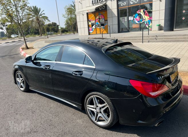 מודעת רכב מרצדס-בנץ CLA