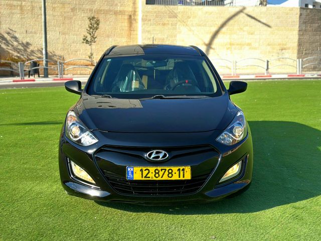 יונדאי i30