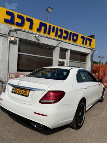 מרצדס-בנץ E-class
