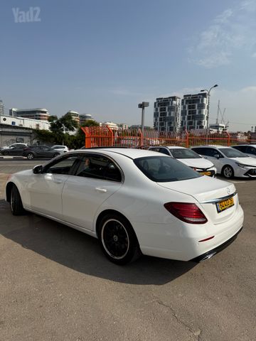 מרצדס-בנץ E-class