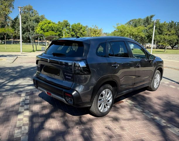 מודעת רכב סוזוקי S-Cross 2
