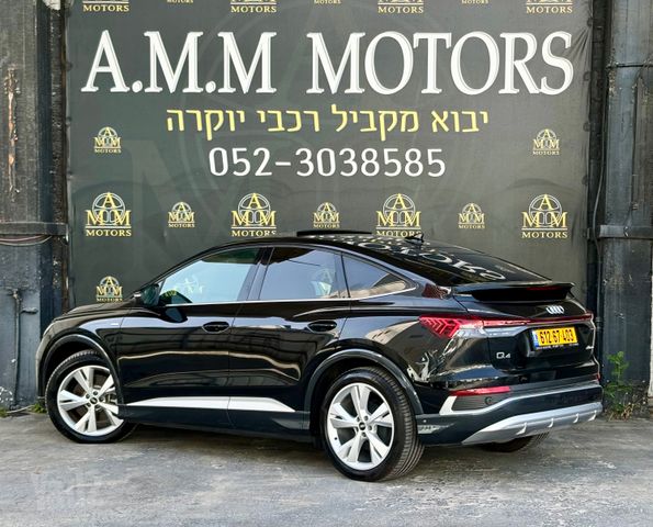מודעת רכב אאודי Q4 e-tron