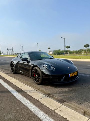מודעת רכב פורשה 911