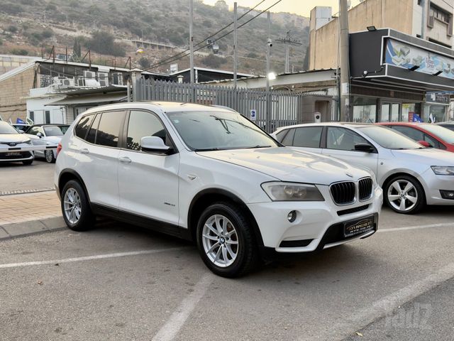 ב מ וו X3