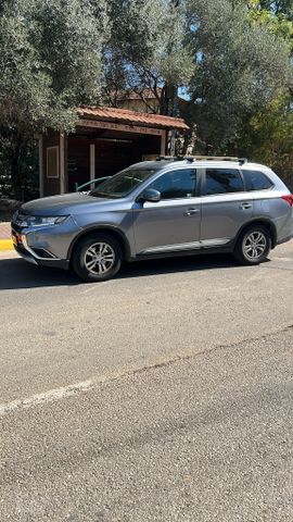 מודעת רכב מיצובישי אאוטלנדר