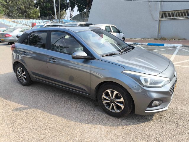 יונדאי i20