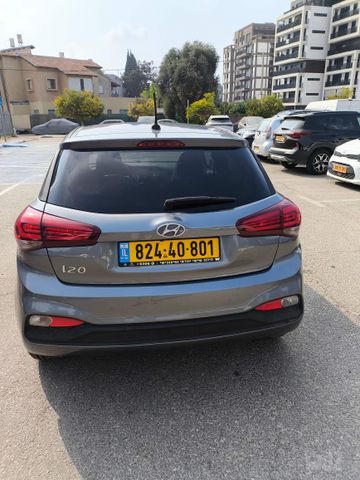 יונדאי i20