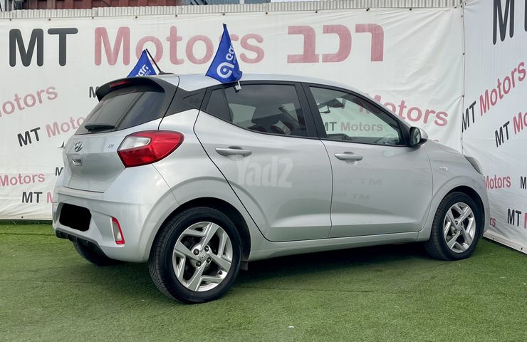 יונדאי i10