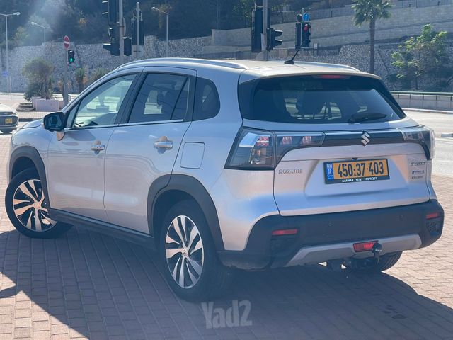 סוזוקי S-Cross