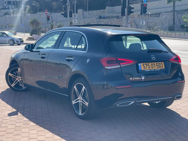 מרצדס-בנץ A-class