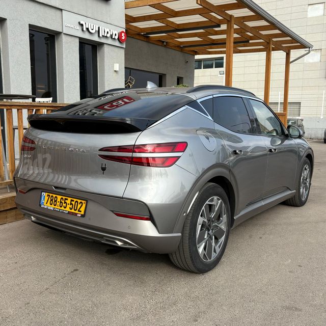 ג'נסיס GV60