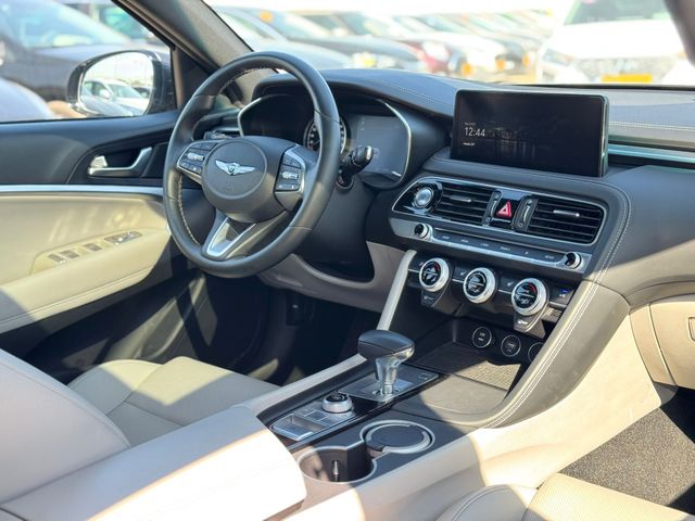 ג'נסיס G70