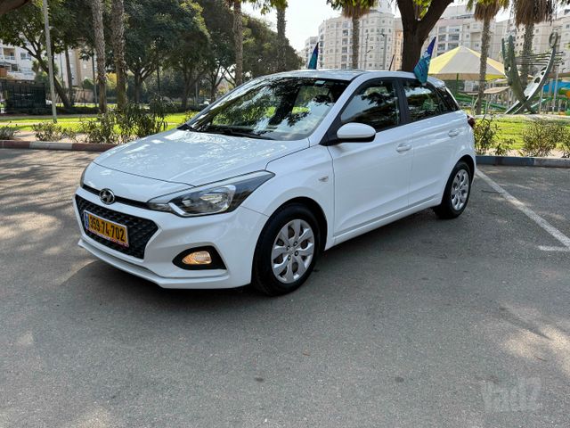 מודעת רכב יונדאי i20