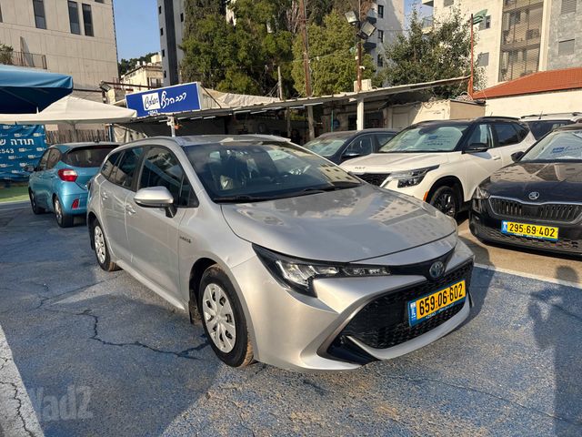 טויוטה קורולה