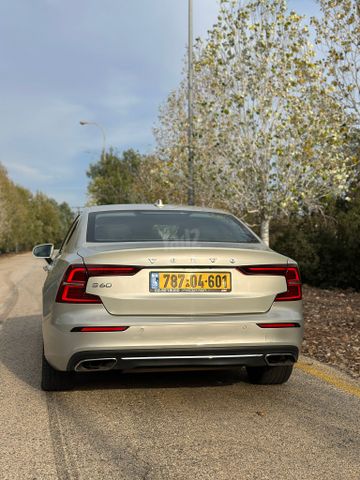 וולוו S60