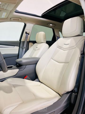 קאדילק XT5