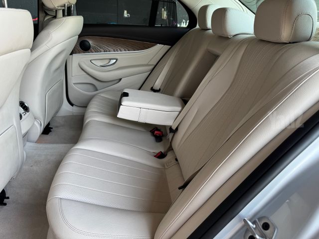מרצדס-בנץ E-class
