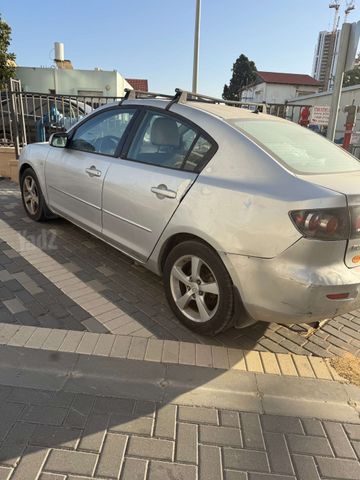 מאזדה 3