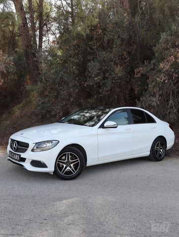 מודעת רכב מרצדס-בנץ C-class