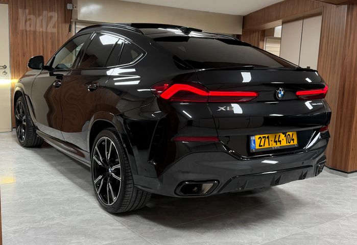 ב מ וו X6