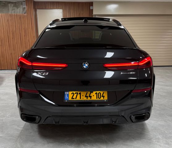 ב מ וו X6