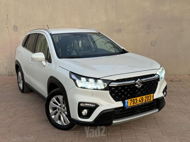 סוזוקי S-Cross