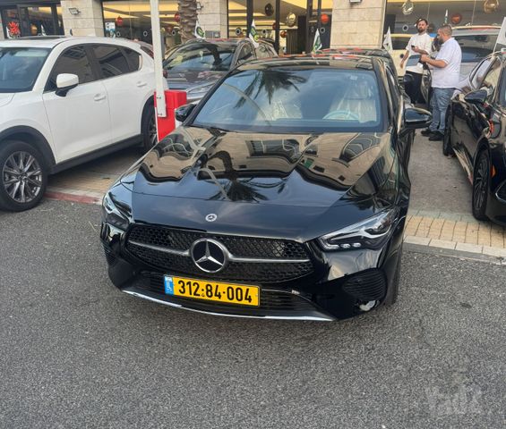 מודעת רכב מרצדס-בנץ CLA