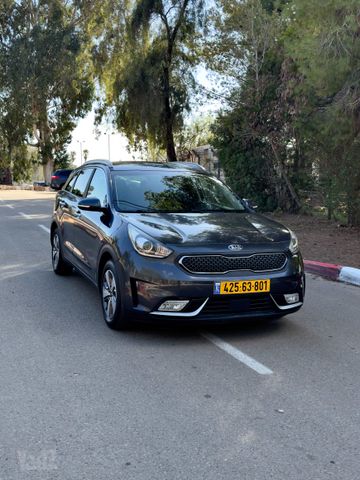 קיה נירו