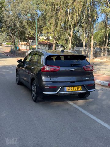 קיה נירו