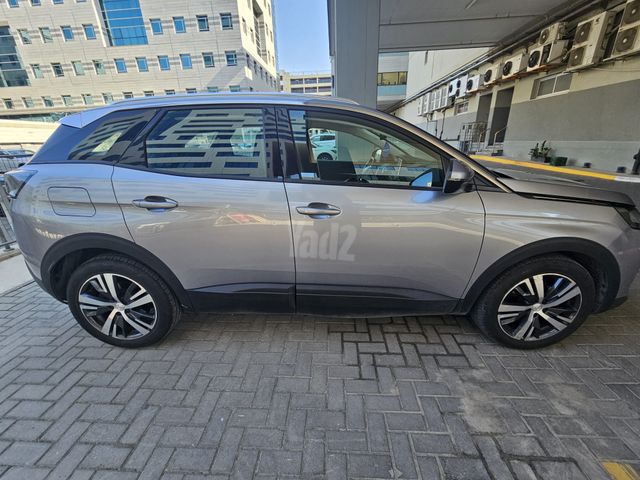 פיג'ו 3008