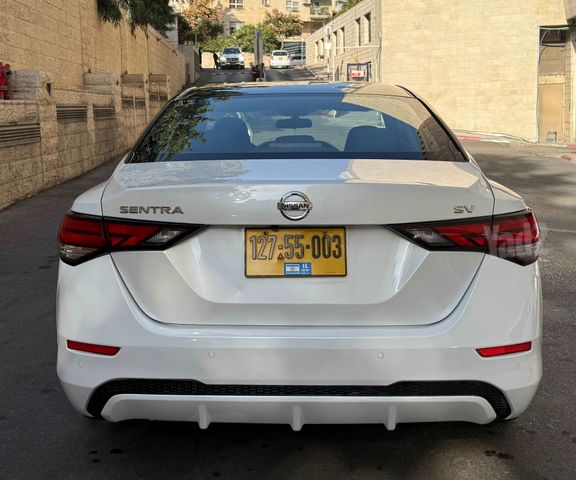 ניסאן סנטרה