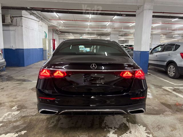 מרצדס-בנץ E-class