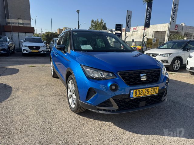 סיאט ארונה