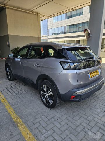 פיג'ו 3008