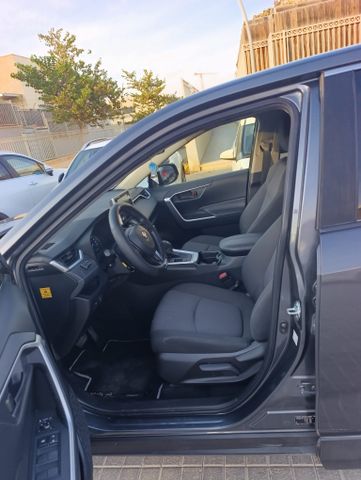 מודעת רכב טויוטה RAV4