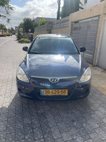 יונדאי i30