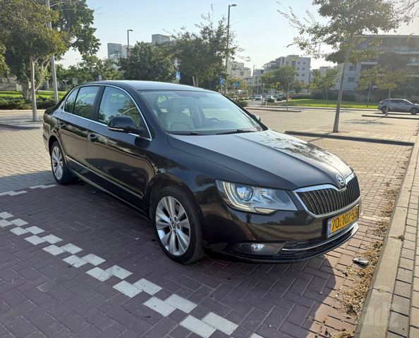 מודעת רכב סקודה סופרב