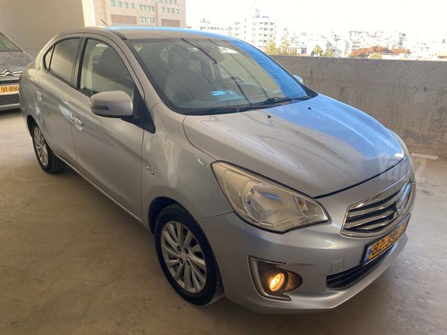 מודעת רכב מיצובישי אטראז'