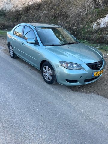 מאזדה 3