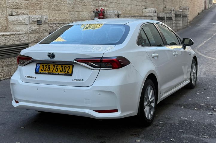 טויוטה קורולה